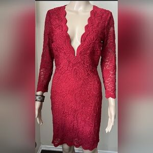 BEBE Sexy Red Lace Dress • XXS • EUC